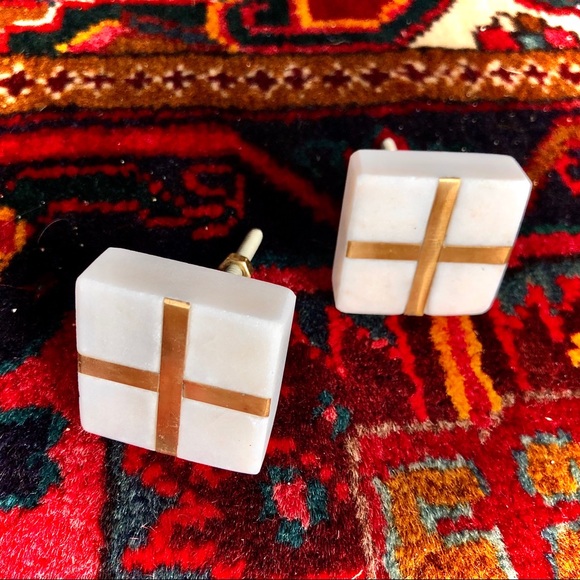 2 Anthro Granite Knobs - Picture 2 of 5